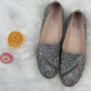 Goby Flats with Paisley Zipper Size 41
